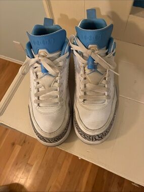 Jordan’s Spizike low Sneakers